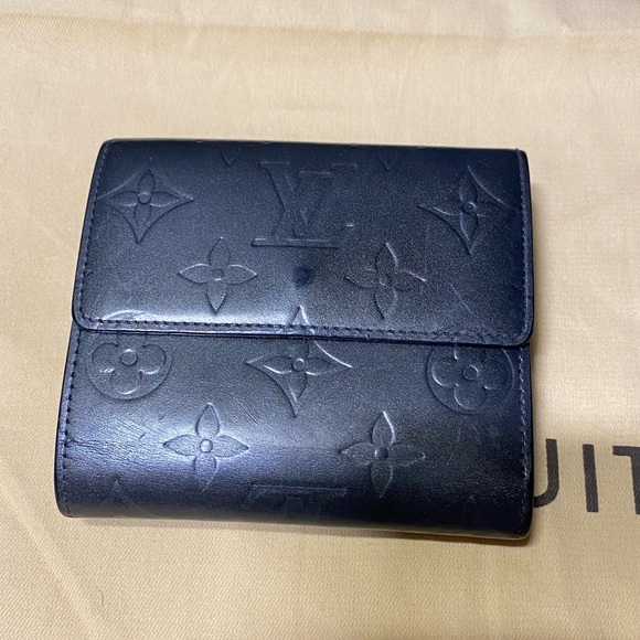 Louis Vuitton wallet - Picture 5 of 15